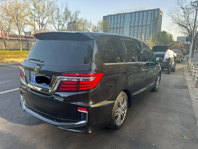 Honda Ai Lishen 2.0L Sharp*Hybrid Deluxe Edition