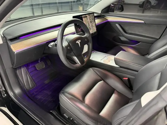 Tesla Model 3 Upgraded version of standard battery life rear drive