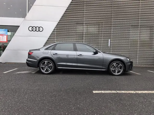 Audi Audi A4L 40 TFSI luxury Dynamic Type