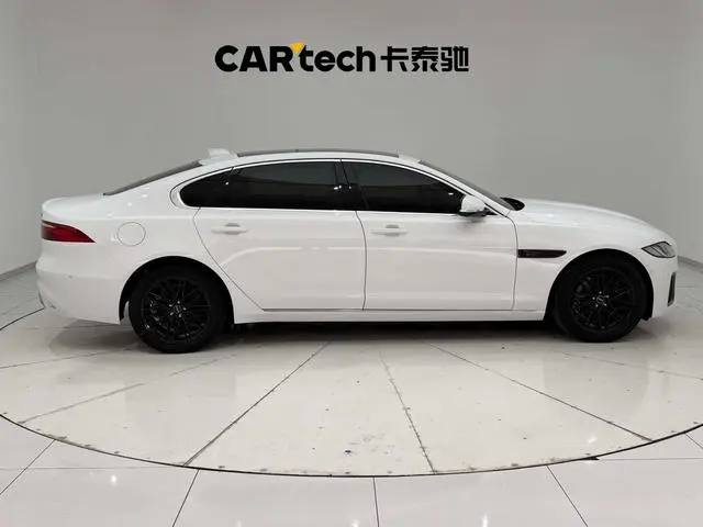 Jaguar Jaguar XFL 2.0T P200 two-wheel drive Elite Deluxe Edition
