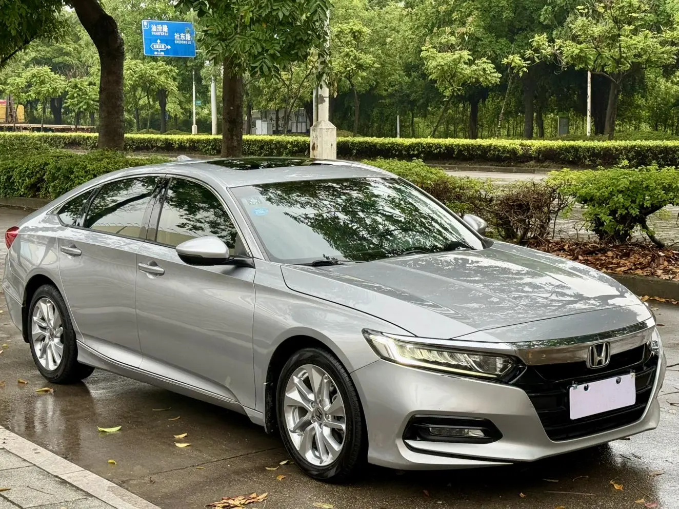Honda Accord 260TURBO Elite Edition Country V