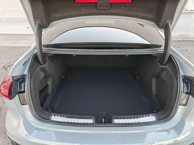 Audi Audi A5L 2.0T sports version quattro