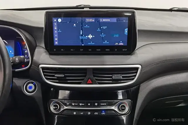 Hyundai Tucson 280TGDi dual-clutch two-wheel drive fashion version of the country V
