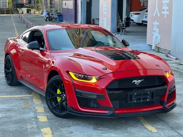 Ford Mustang 2.3T EcoBoost