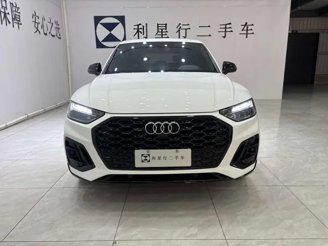 Audi Audi Q5L Sportback Facelift 40 TFSI luxury