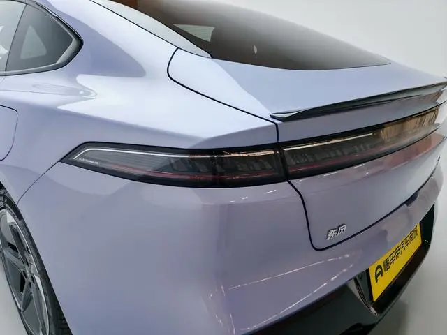 Dongfeng eπ eπ007 Pure electric 530Pro version
