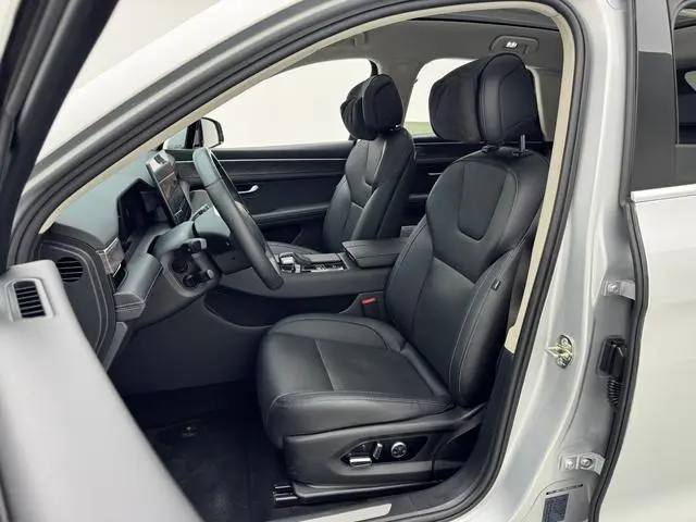 AITO Ask the world M5 Extended range four-wheel drive performance version