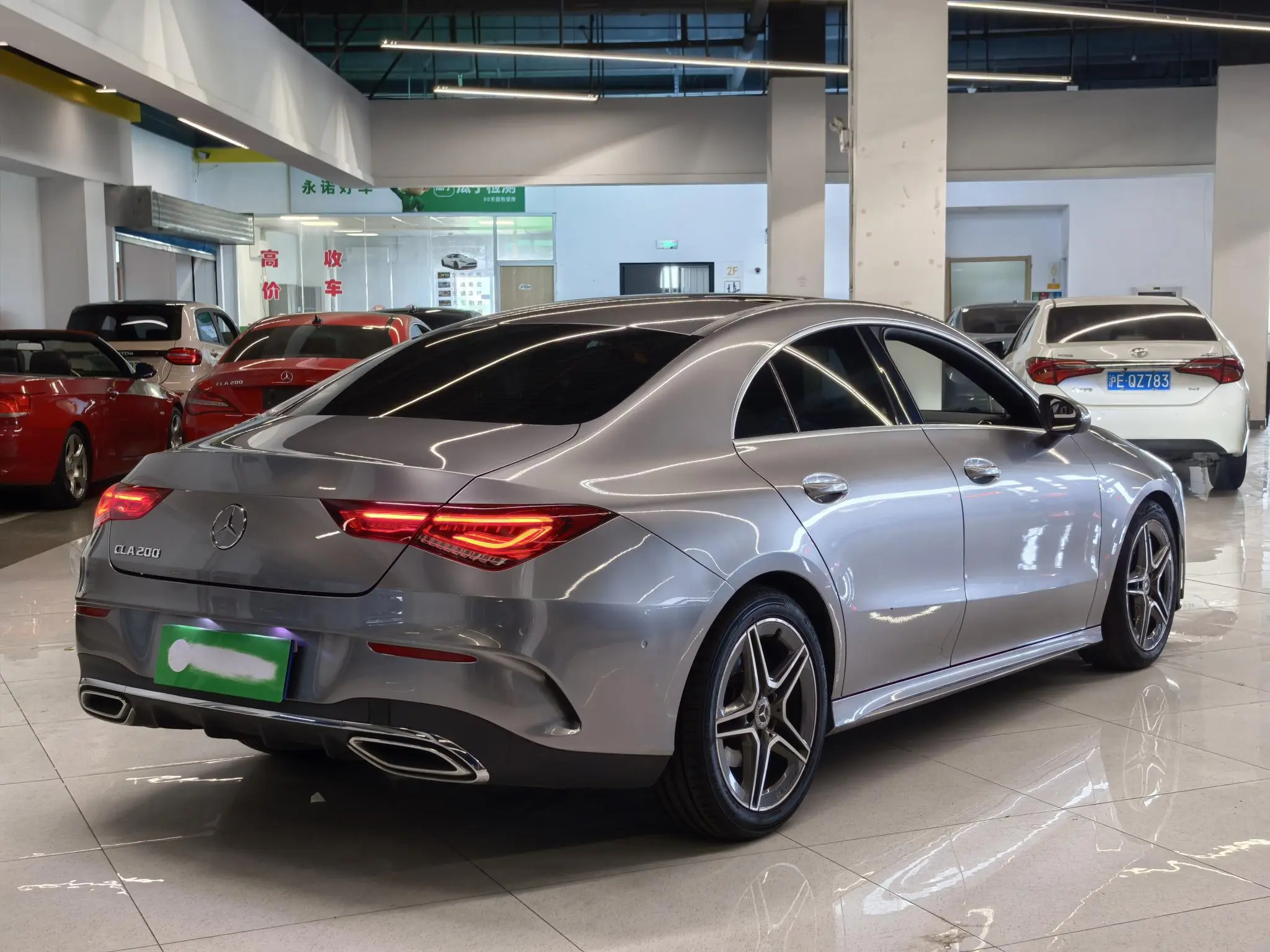 Mercedes-Benz Mercedes-Benz CLA CLA 200 four-door coupe