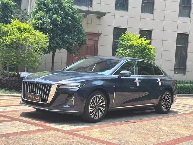 Hongqi Hongqi H5 2.0T Automatic Smart Union flag collar version