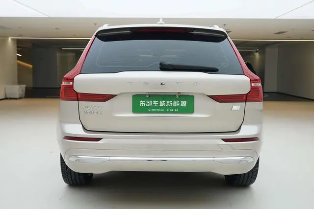 Volvo Volvo XC60 PHEV T8 four-wheel drive long battery life Zhiyuan Deluxe Edition