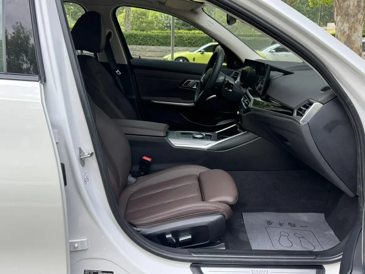 BMW BMW i3 eDrive40L Yao Ye Set