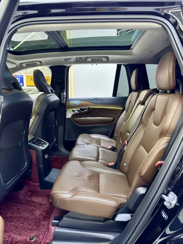 Volvo Volvo XC90 PHEV E-drive hybrid T8 Zhizun Edition 7-seater Country V