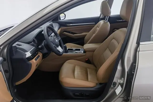 Nissan Teana 2.0L XL-TLS Enjoy Edition