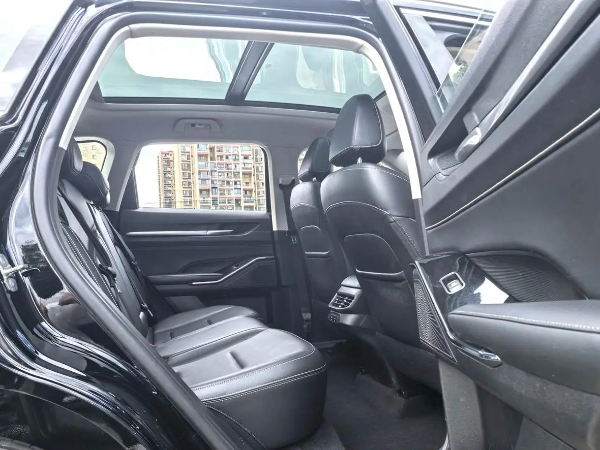 Haval Haval H6 The third generation 1.5 GDIT automatic Pro version