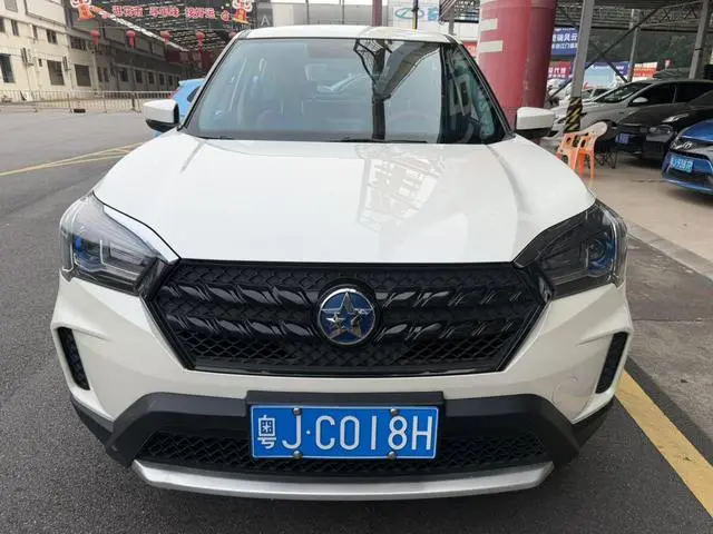 Venucia Qichen T60 1.6L CVT Zhixing Edition Country V