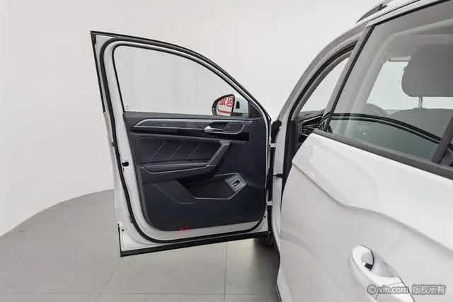Volkswagen Tanyue 380TSI Luxury Zhilian Edition Pro Four-wheel drive