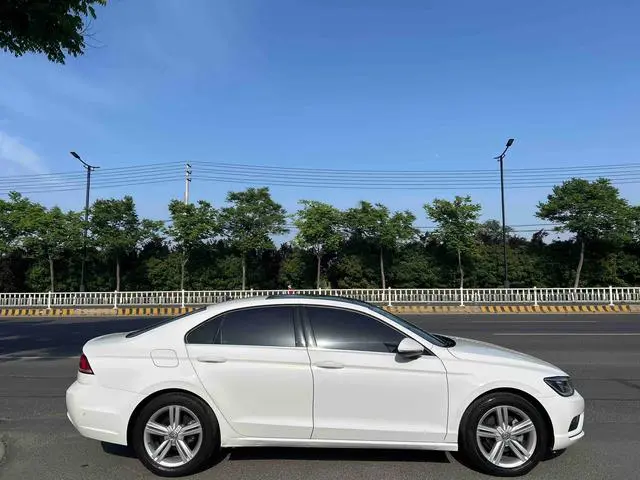 Volkswagen Lingdu 280TSI DSG Comfort Edition