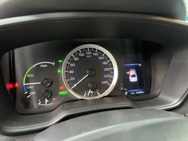 TOYOTA Corolla Dual engine 1.8L E-CVT Elite Edition