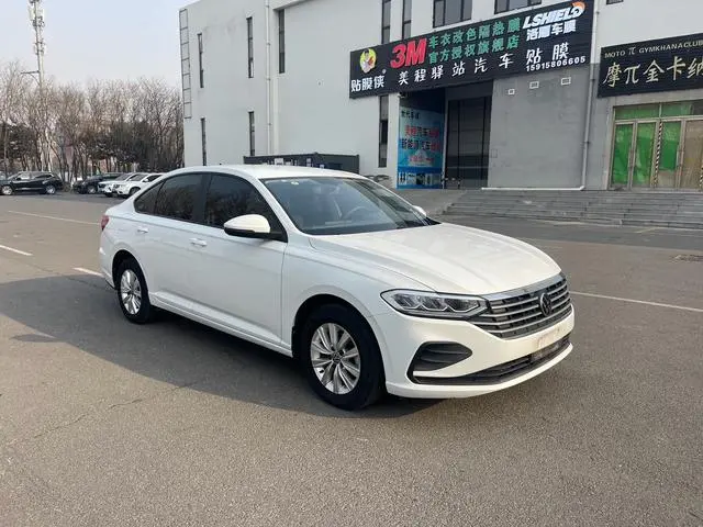 Volkswagen Lavida Facelift 1.5L automatic five million version