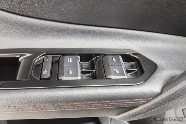Haima Seahorse 8S 1.6T automatic dazzling version
