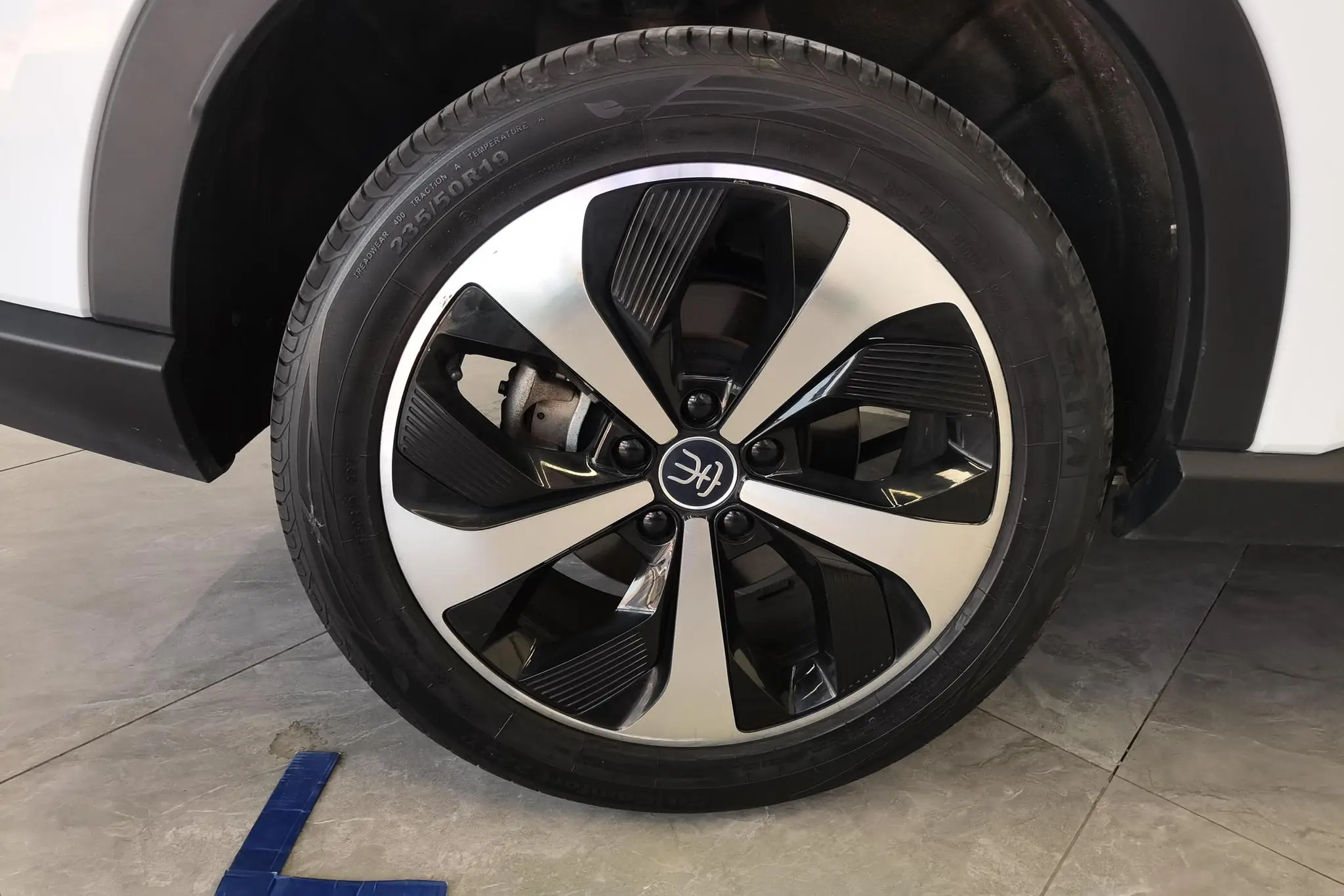 BYD Song PLUS DM DM-i 110KM two-wheel drive flagship PLUS