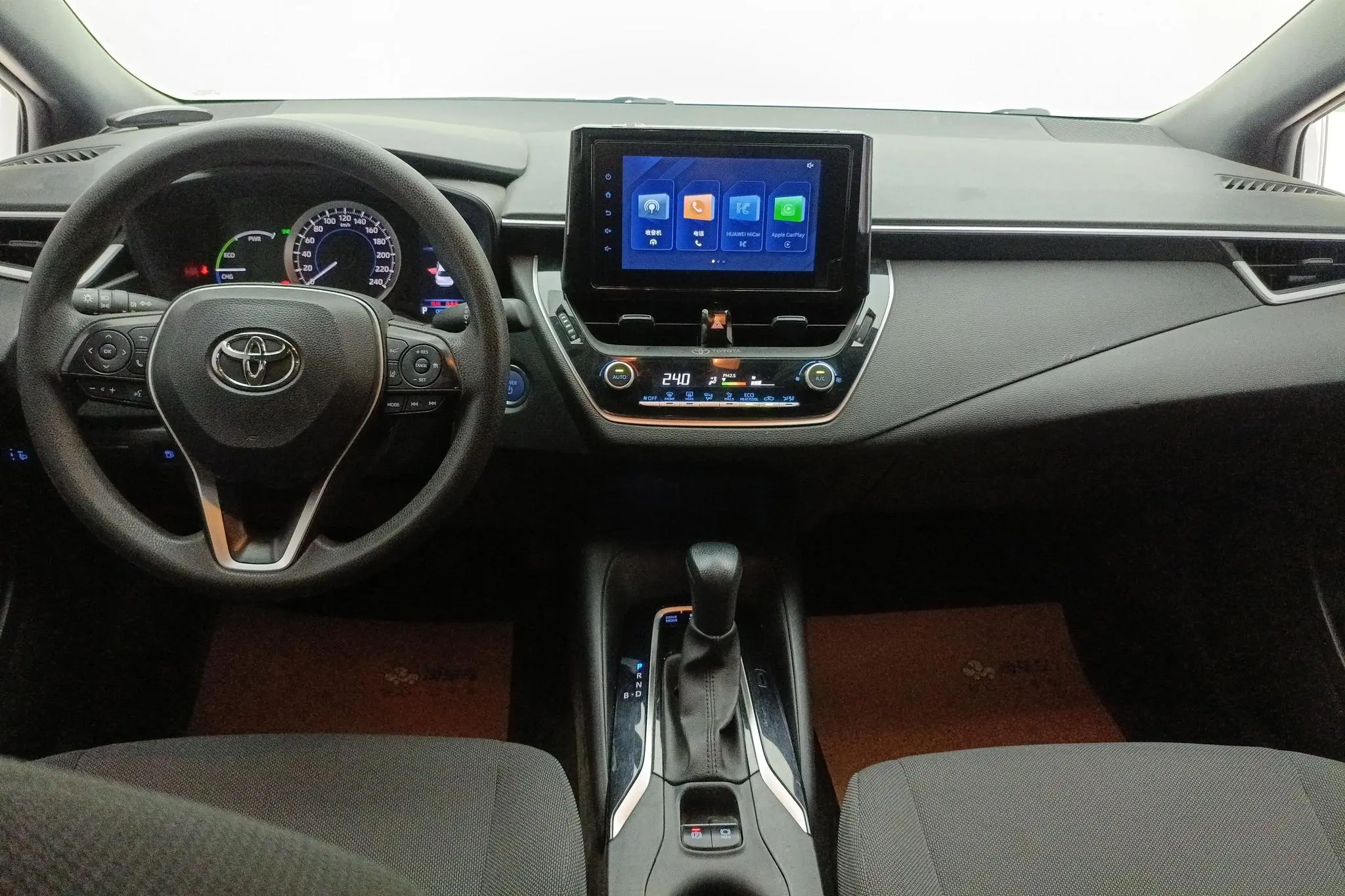 TOYOTA Lei Ling Dual engine 1.8H E-CVT Leading version
