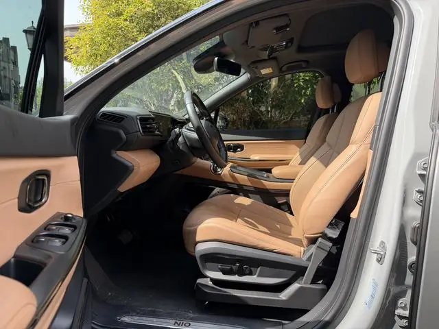 NIO NIO ES8 450KM six-seater version