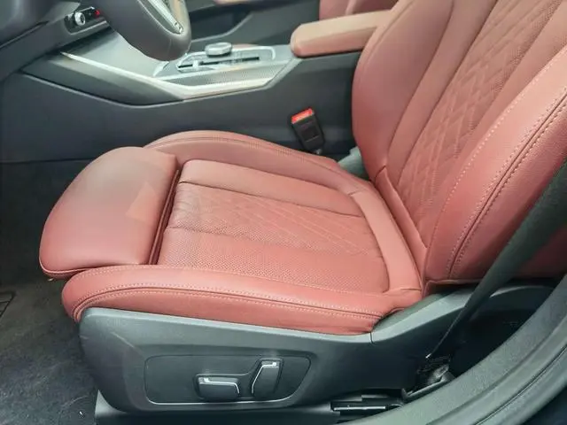 BMW BMW 3 Series 325Li M Sports Yao Ye Suit