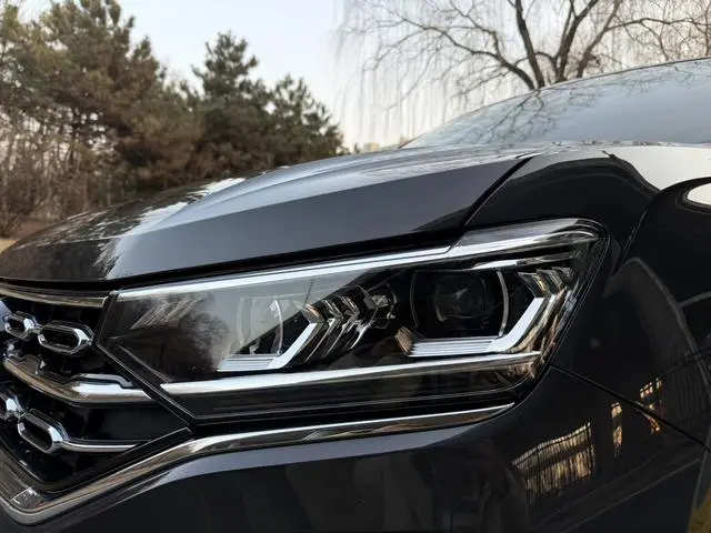 Volkswagen Tanyue 380TSI four-wheel drive luxury Zhilian Edition Pro