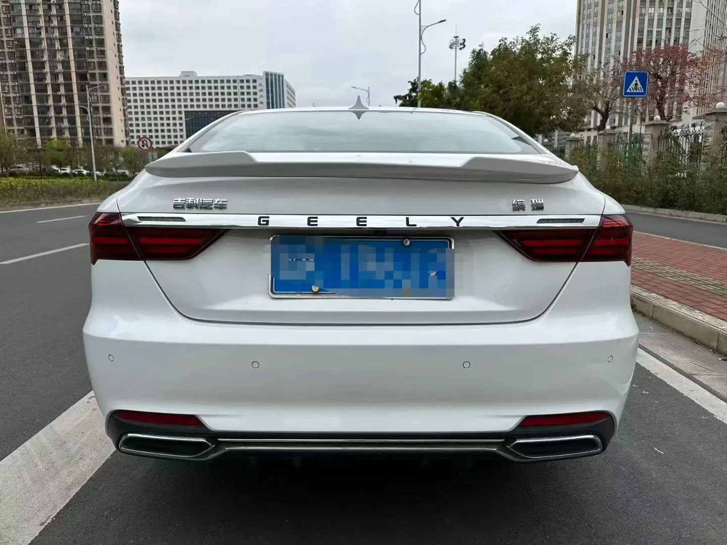 Geely Binrui 14T CVT colorful version