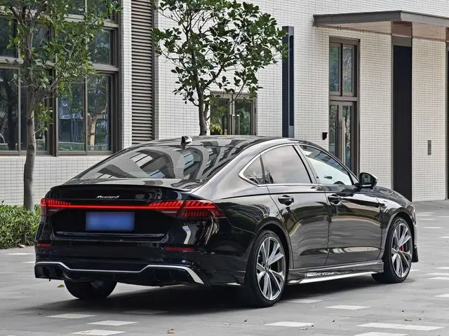 Honda Accord Rui*T Dynamic 260TURBO Excellent Edition