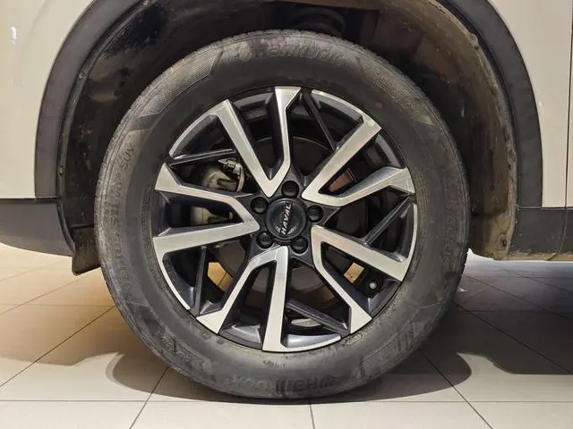 Haval Haval H6 The third generation 1.5 GDIT automatic Max version