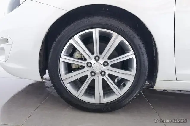 Peugeot Peugeot 408 350THP Automatic Deluxe Edition