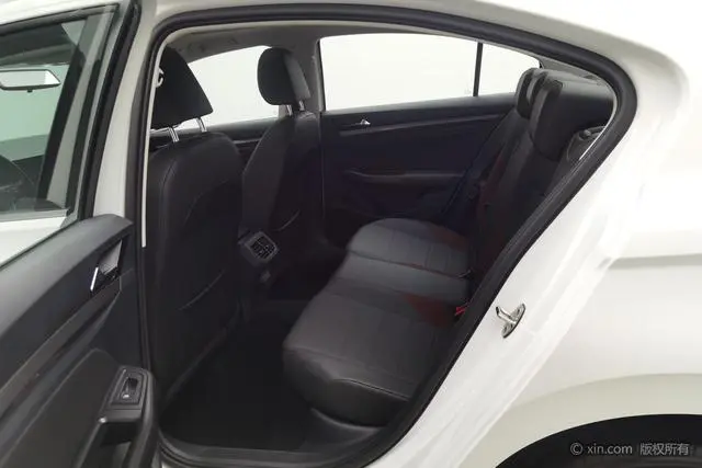 Volkswagen Bora 1.5L automatic comfort intelligent version