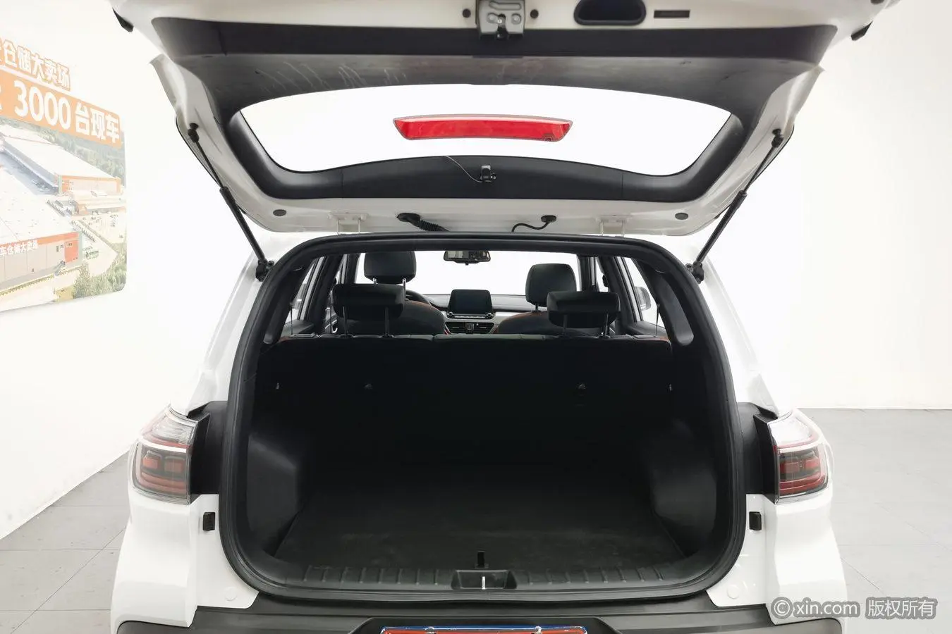 Kia Smart running 1.4T DCT Smart Enjoy Deluxe Edition GLS