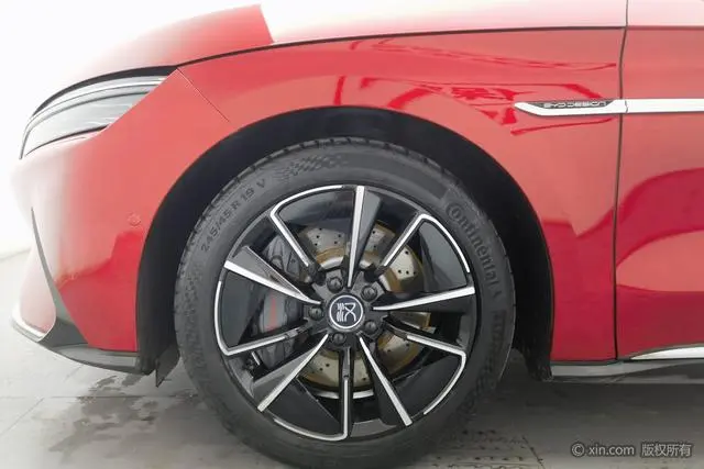 BYD Han EV Four-wheel drive high-performance version flagship
