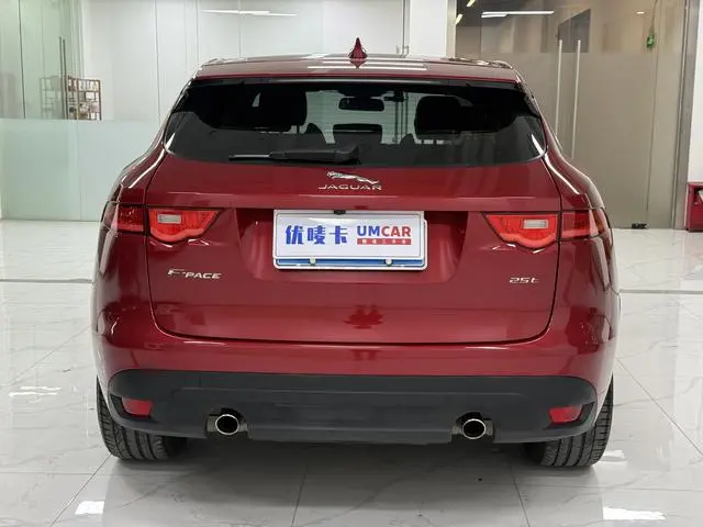 Jaguar Jaguar F-PACE 2.0T two-wheel drive R-Sport sports version
