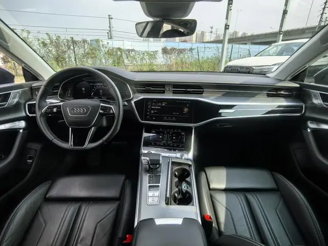 Audi Audi A7 45 TFSI Premium selection