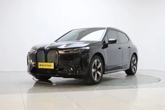 BMW BMW iX xDrive40