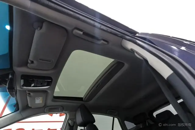 TOYOTA Ling Fang HARRIER 2.0L CVT two-wheel drive deluxe edition