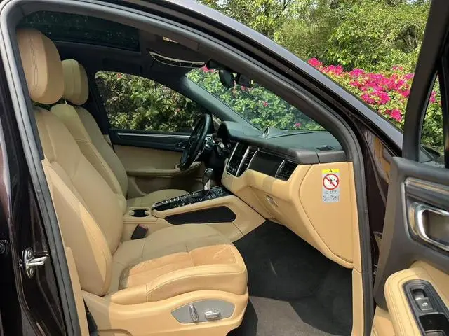 Porsche Macan Macan 2.0T