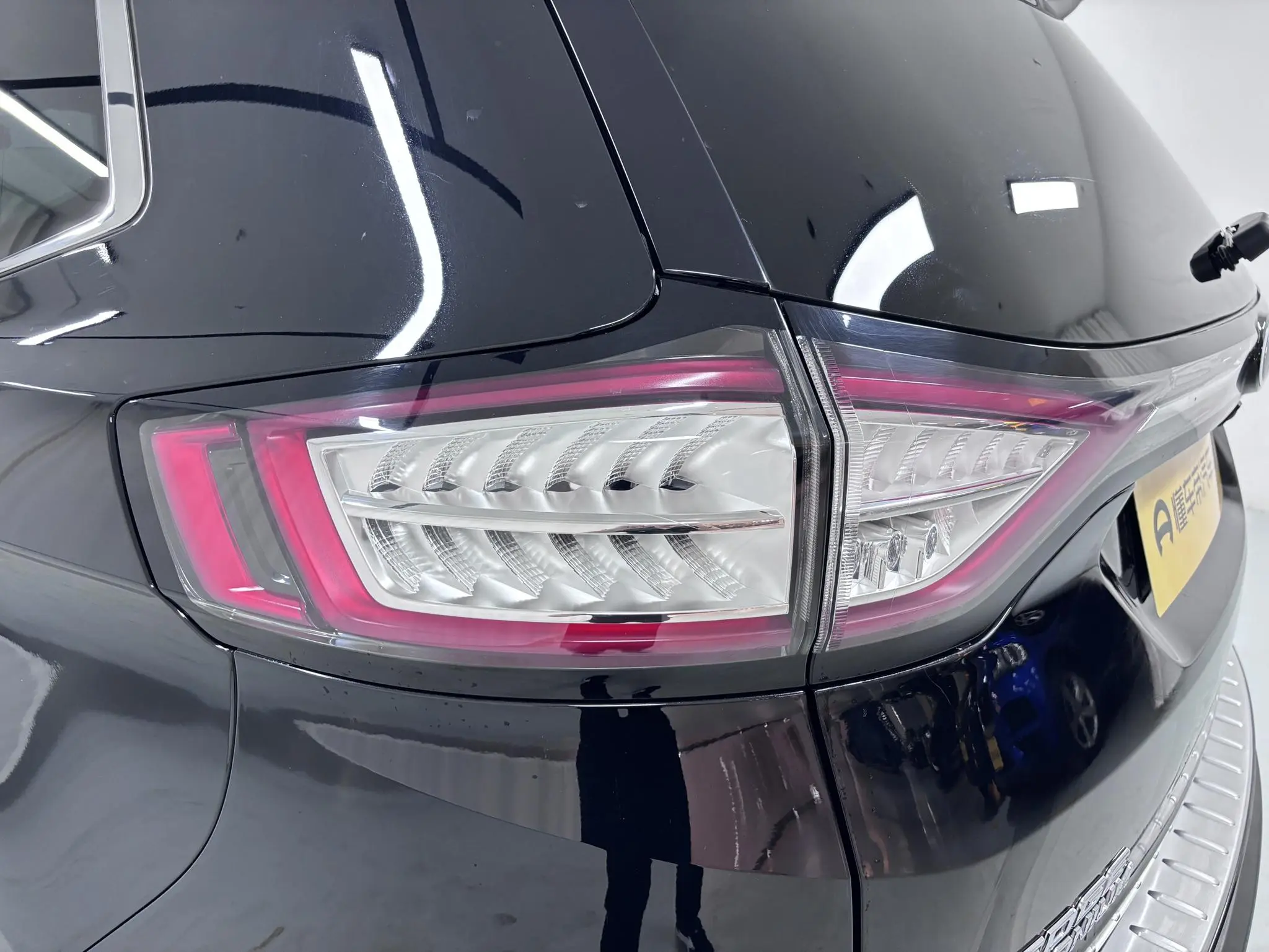 Ford Sharp World EcoBoost 245 four-wheel drive Zunrui Plus 7-seater country V