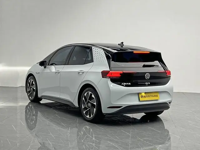 Volkswagen Volkswagen ID.3 Upgraded Pure Smart Edition
