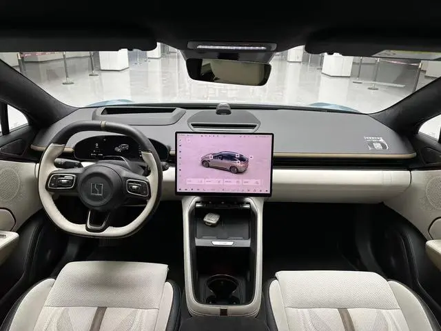 ZEEKR ZEEKR 007GT Four-wheel drive smart driving version 75kWh