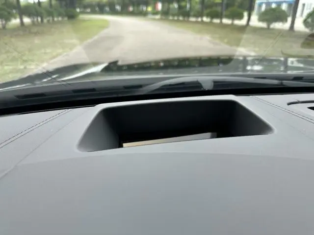 Volvo Volvo S90 PHEV T8 four-wheel drive long battery life Zhiya Deluxe Edition