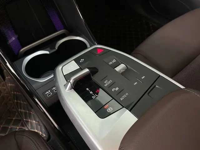 BMW BMW X1 sDrive25Li M sports suit