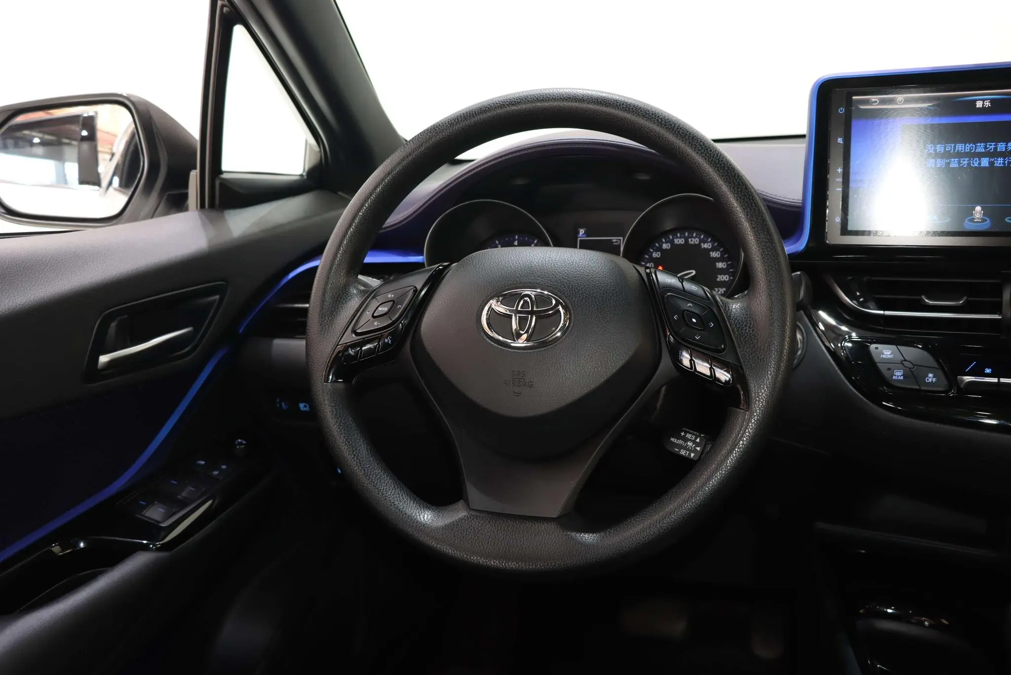 TOYOTA Toyota C-HR 2.0L Leading version