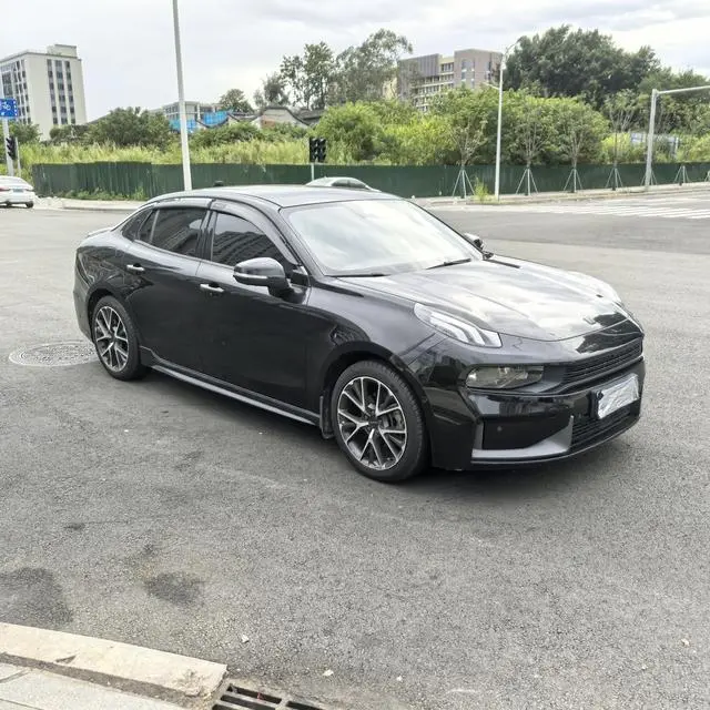 LYNK & CO Lynk 03 1.5TD DCT Jin Pro