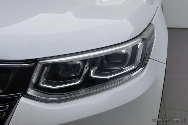 Changan Changan CS95 2.0T two-wheel drive Zhituo version