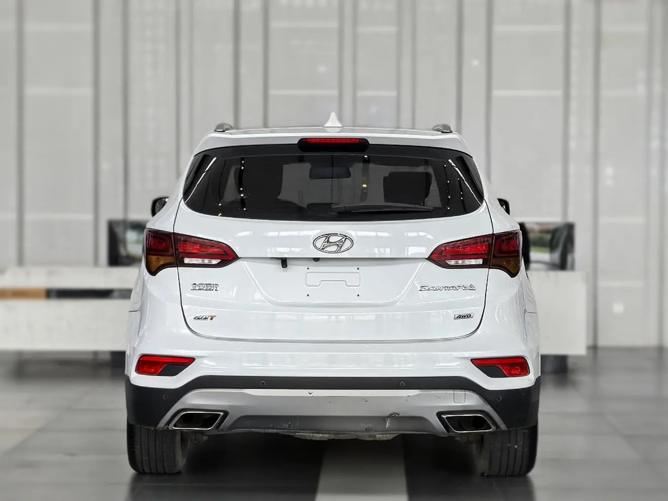 Hyundai Shengda 2.0T automatic four-wheel drive intelligent 7-seater